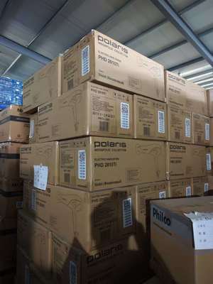 1200W Power Haartrockner Bürste mit 3 Temperaturstufen und 220 ~ 240V Spannung für einfaches Styling