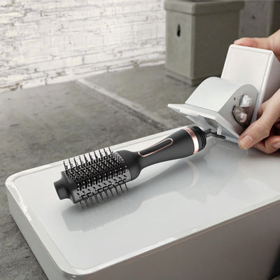 Doppelspannungs-Multifunktions-Haartrocknerbürste mit ovalem Lauf für einfaches Styling