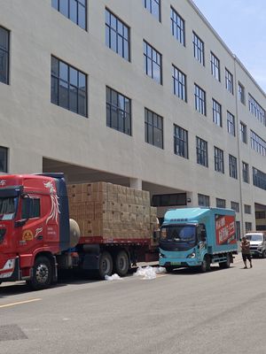 Dual-Ionen-Therapie-Haarcurler mit LED-Anzeige und 4 Temperaturstufen für alle Haartypen